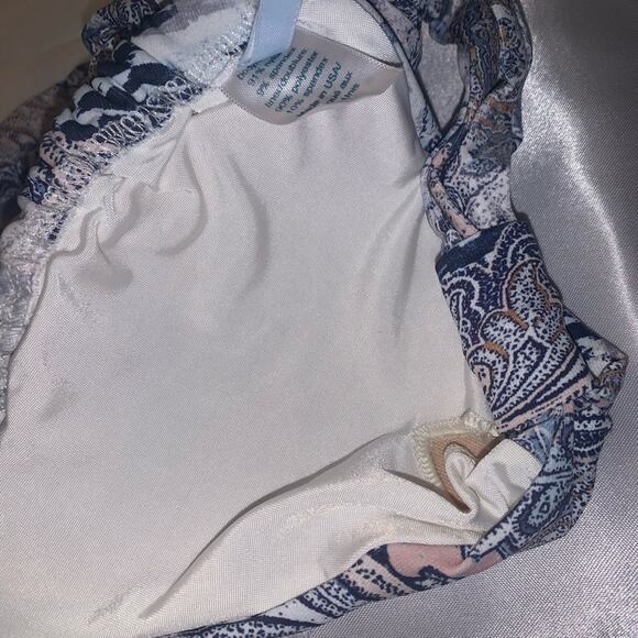 EBERJEY Bikini Top. Gitana Lennon. Large - Picture 7 of 9